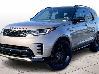 Used 2025 Land Rover Discovery Dynamic SE video 1