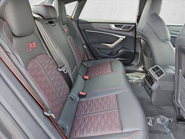 Used 2025 Audi RS 7 Performance AWD/4WD image 26