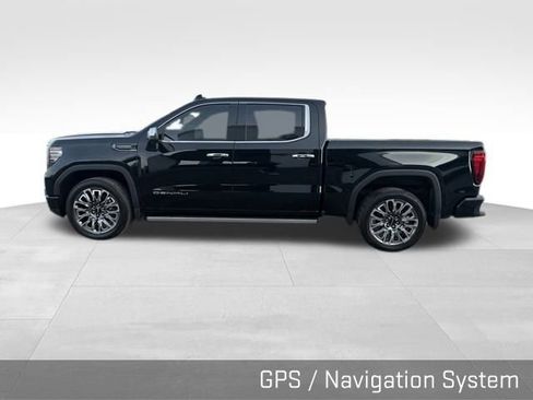 Used 2024 GMC Sierra 1500 Denali Ultimate image 9
