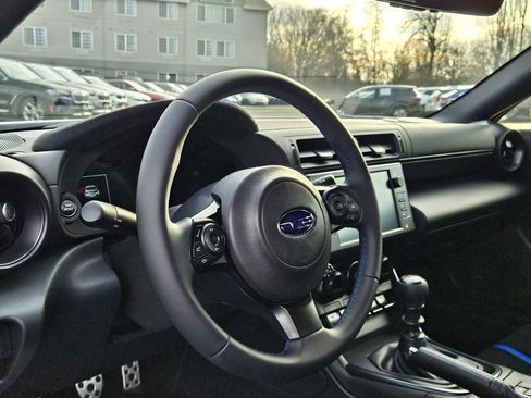 Used 2025 Subaru BRZ tS image 21