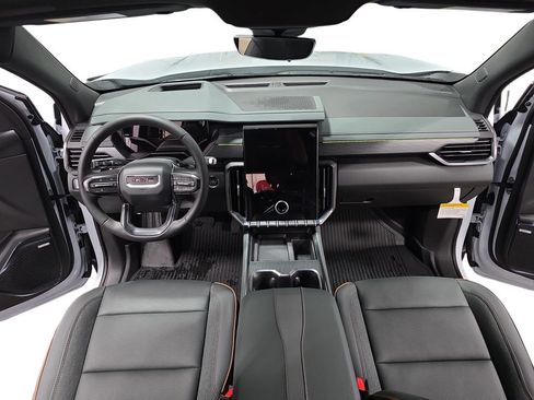 New 2026 GMC Acadia AT4 w/ Luxury Package AWD/4WD image 9