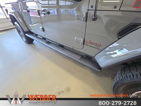 Used 2020 Jeep Gladiator Rubicon AWD/4WD image 10