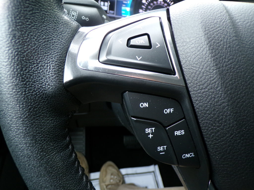 Used 2022 Ford Edge SEL w/ Convenience Package AWD/4WD image 30