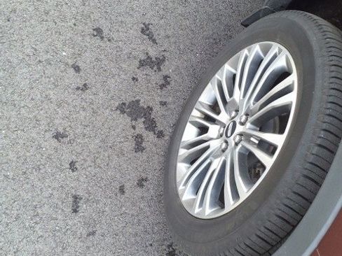 Used 2016 Lincoln MKX Reserve w/ Climate Package image 14