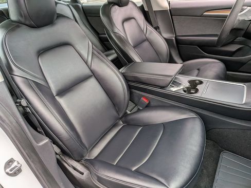 Used 2023 Tesla Model 3 Standard Range RWD image 32