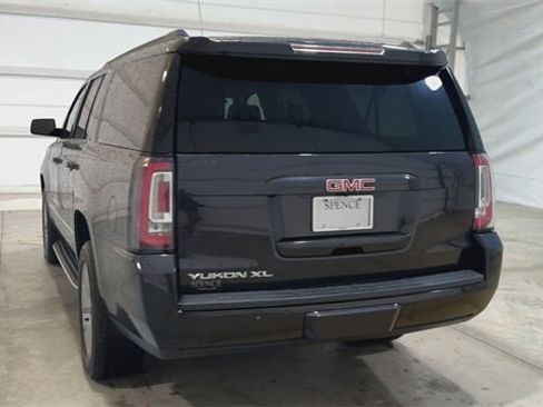 Certified 2020 GMC Yukon XL SLT w/ Open Road Package image 7