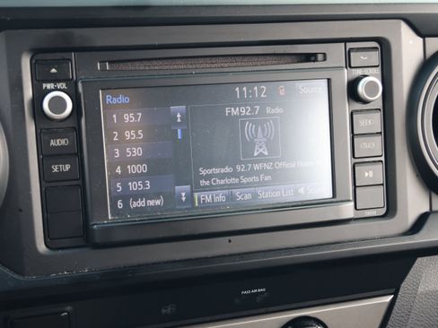 Used 2019 Toyota Tacoma SR w/ SR Convenience Package RWD image 23