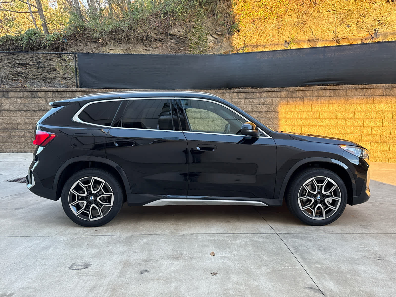Used 2026 BMW X1 xDrive28i w/ Convenience Package AWD/4WD image 7