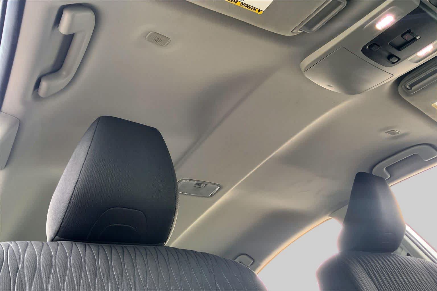 Used 2025 Toyota Camry LE FWD image 14
