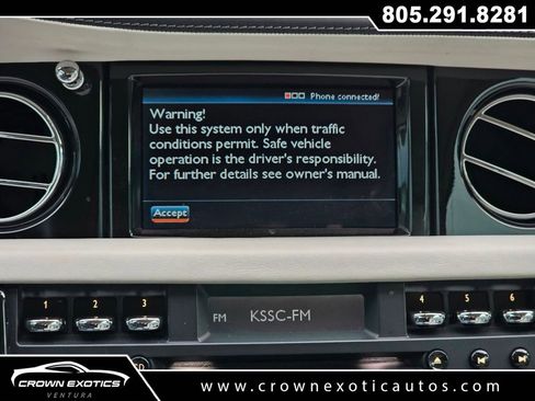 Used 2010 Rolls-Royce Phantom Drophead Coupe image 34