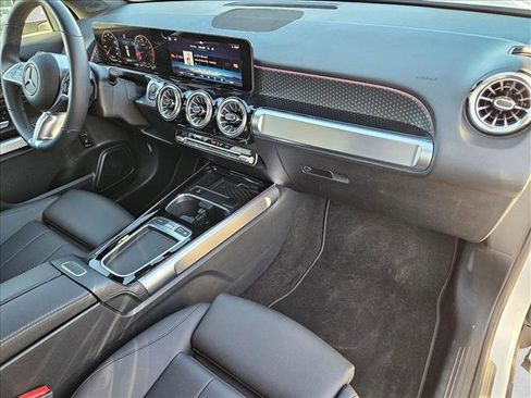 Certified 2025 Mercedes-Benz GLB 250 GLB 250 image 20