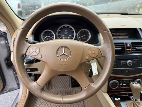 Used 2008 Mercedes-Benz C 300 Sedan image 28