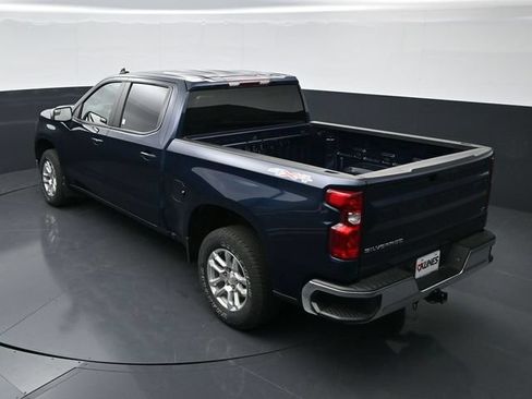 Used 2023 Chevrolet Silverado 1500 LT AWD/4WD image 34