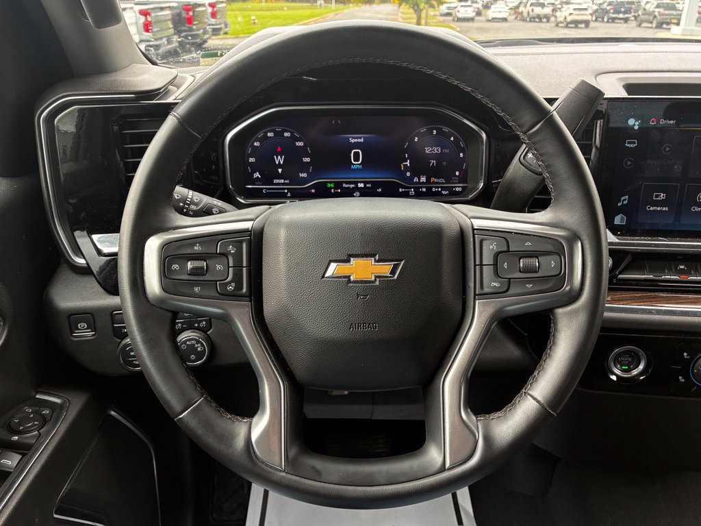 Used 2024 Chevrolet Silverado 1500 LT AWD/4WD image 12