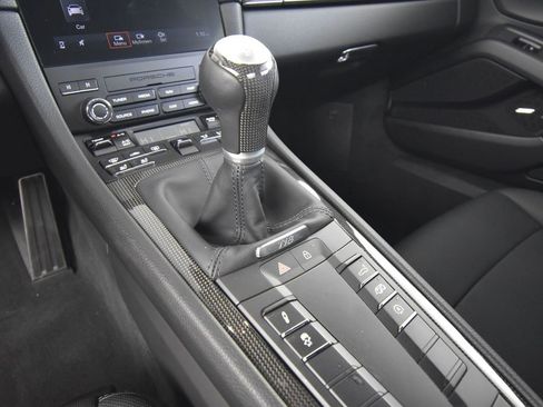 Certified 2025 Porsche 718 Cayman RWD image 20