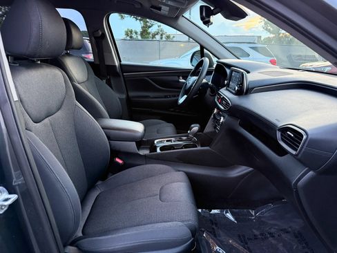 Used 2019 Hyundai Santa Fe SEL AWD/4WD image 16