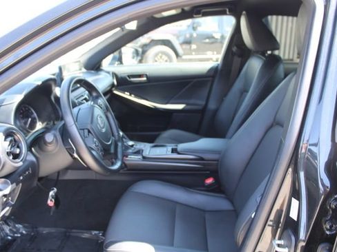 Used 2025 Lexus IS 300 F Sport RWD image 32