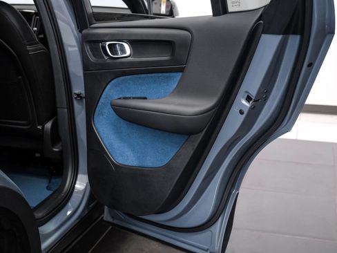 Used 2023 Volvo C40 P8 Recharge Ultimate image 50