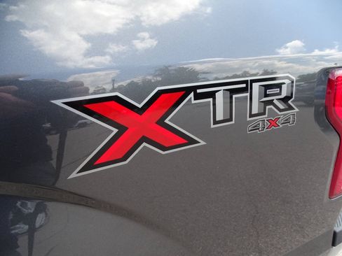 Used 2019 Ford F150 4x4 SuperCrew XLT w/ XTR Package image 48