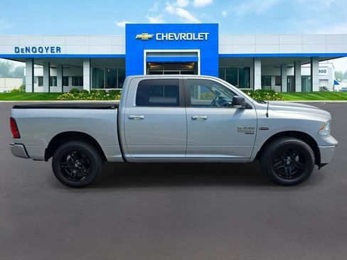 Used 2019 RAM 1500 Big Horn AWD/4WD image 4