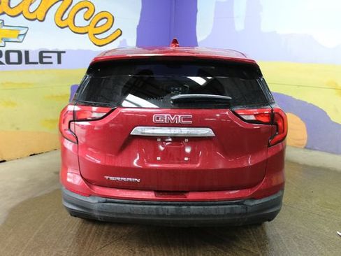 Used 2019 GMC Terrain SLE FWD image 3