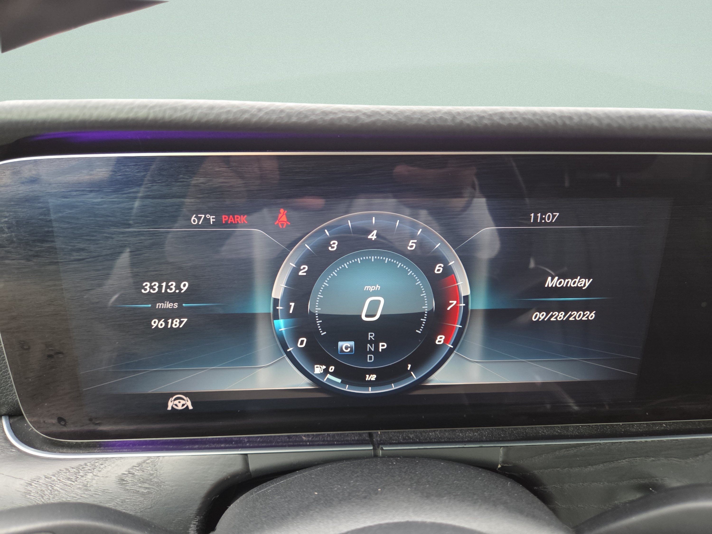 Used 2019 Mercedes-Benz E 300 4MATIC image 37