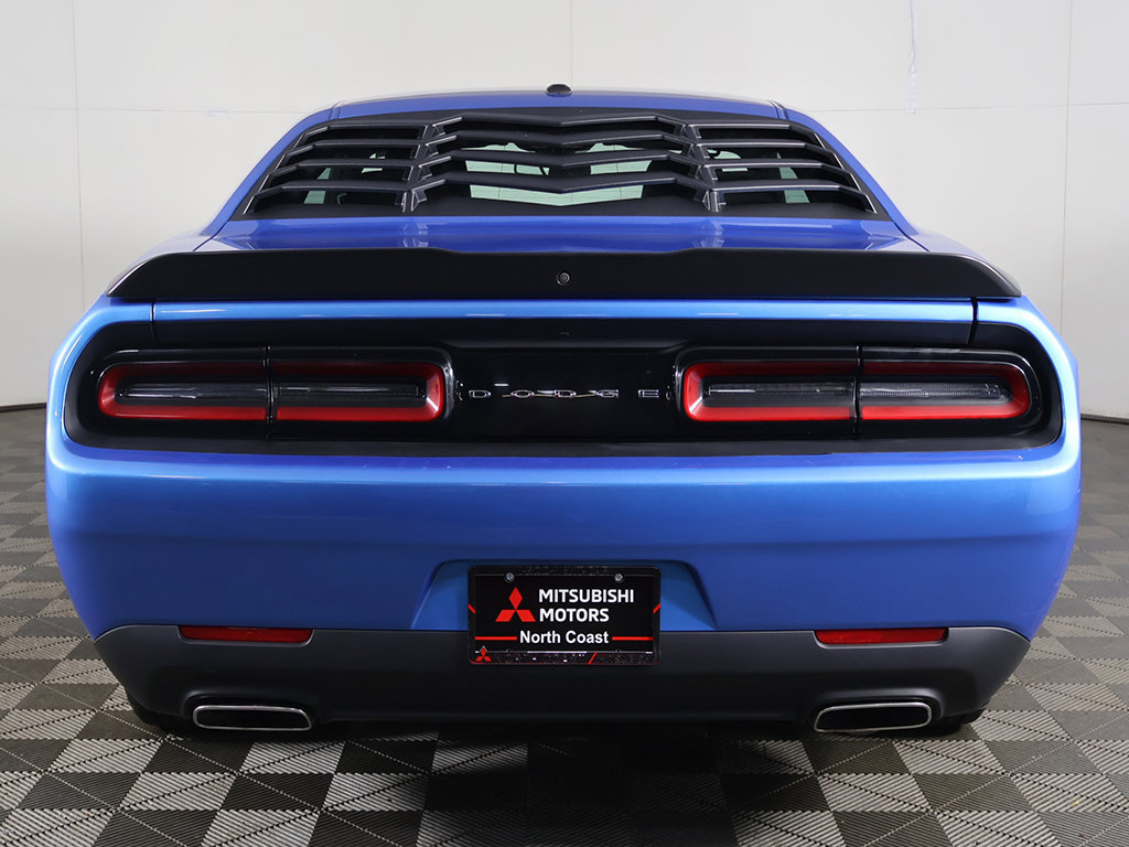 Used 2023 Dodge Challenger SXT RWD image 10