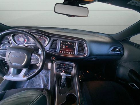 Used 2017 Dodge Challenger SRT w/ Technology Group image 16