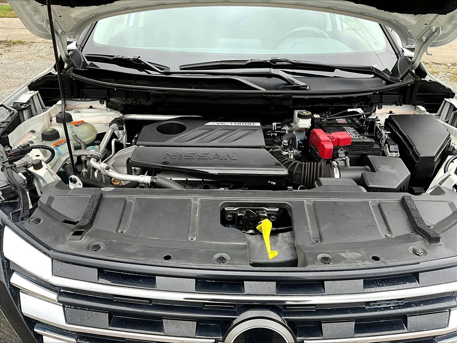 Used 2025 Nissan Rogue SV AWD/4WD image 30
