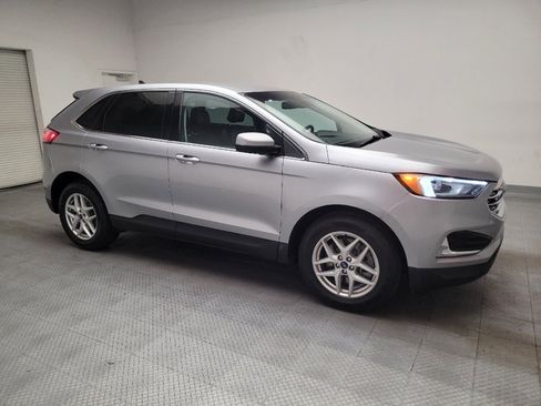 Used 2022 Ford Edge SEL AWD/4WD image 11
