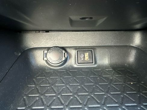 Certified 2024 Toyota RAV4 LE image 35