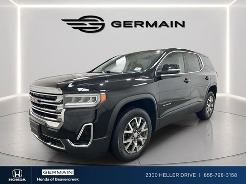 Used 2023 GMC Acadia SLE image 3