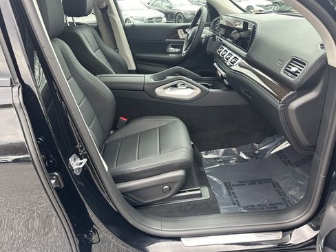 New 2026 Mercedes-Benz GLE 450 4MATIC image 14