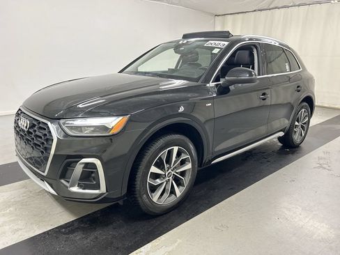 Used 2023 Audi Q5 2.0T Premium w/ Convenience Package AWD/4WD image 5