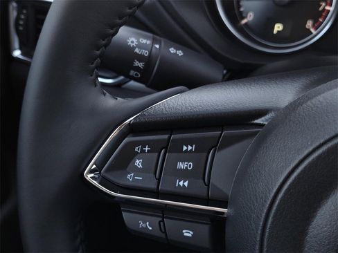 New 2025 MAZDA CX-5 AWD 2.5 S w/ Preferred Package image 22