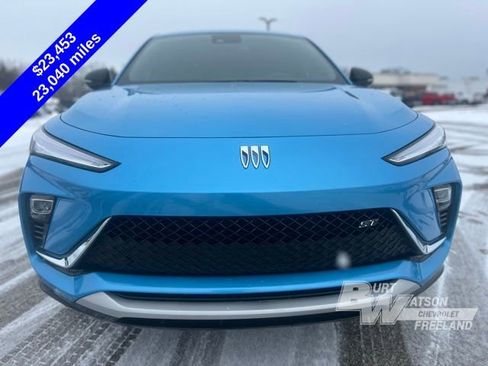 Used 2025 Buick Envista Sport Touring image 9