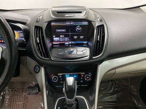Used 2014 Ford C-MAX Energi SEL image 12