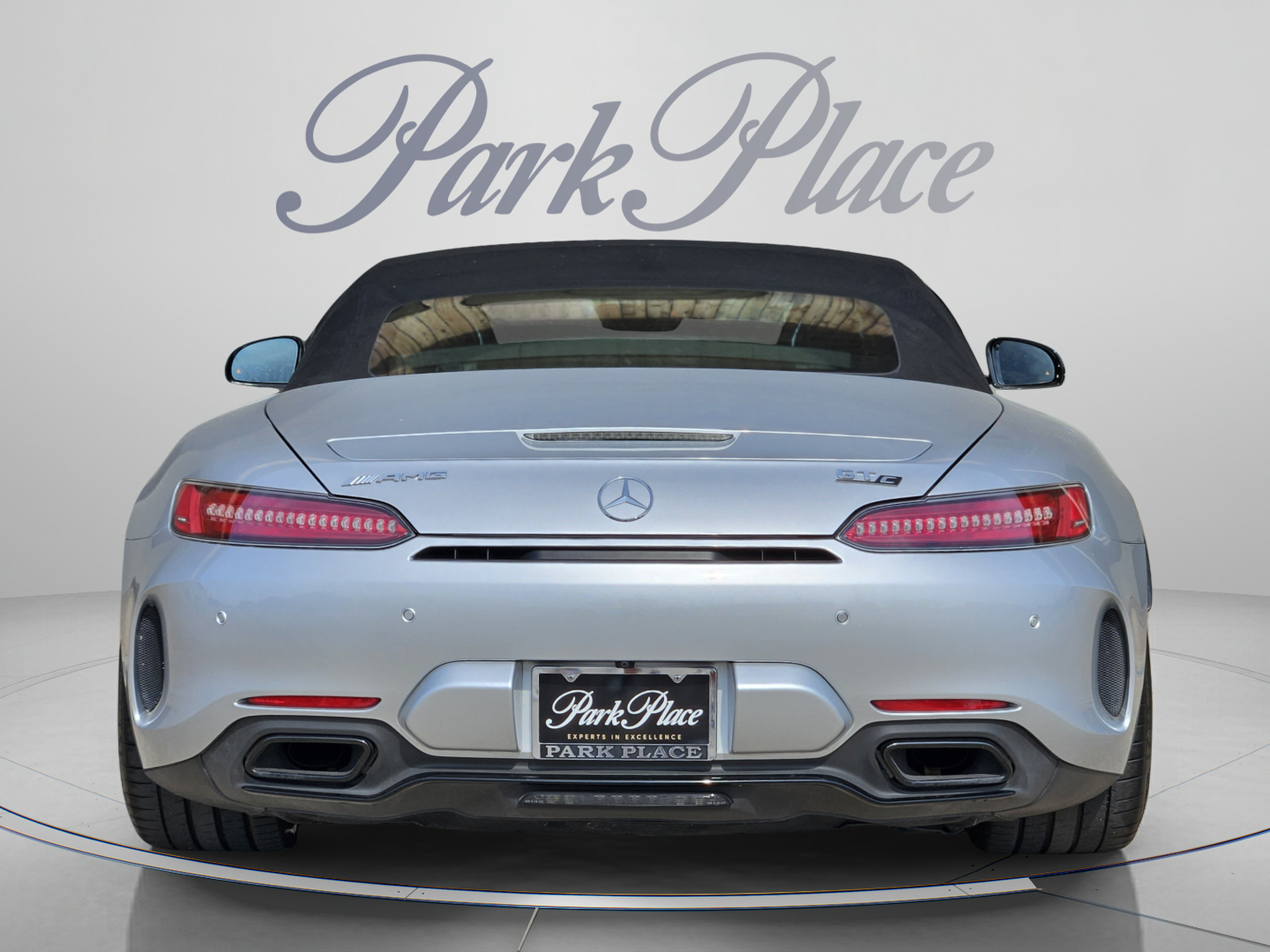 Used 2018 Mercedes-Benz AMG GT C image 4
