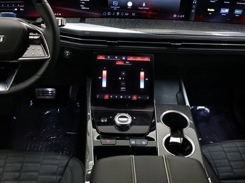 Used 2025 Cadillac Escalade V image 99