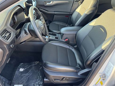 New 2025 Ford Escape Base w/ Class II Trailer Tow Package image 8