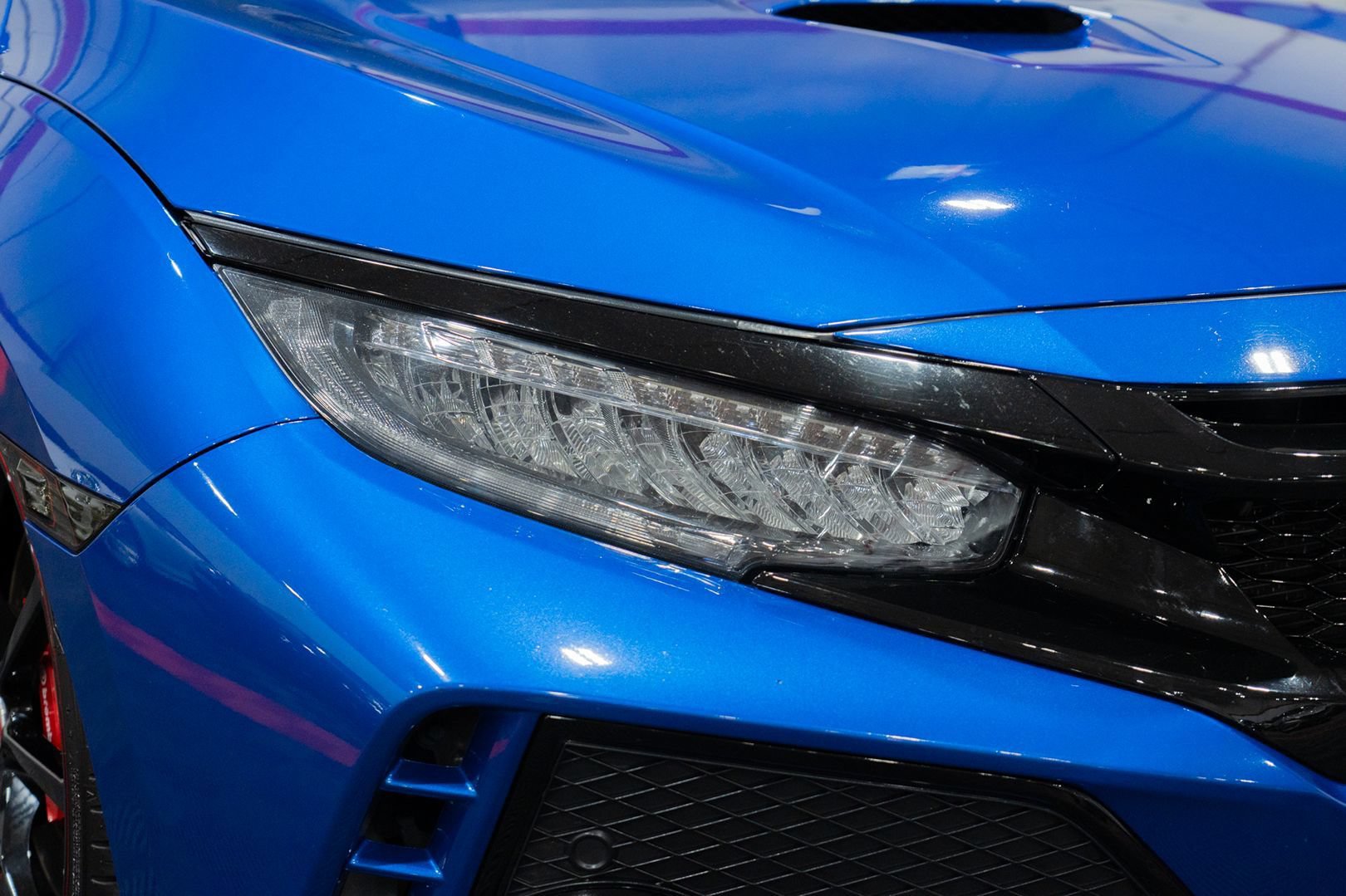 Used 2018 Honda Civic Type R image 11