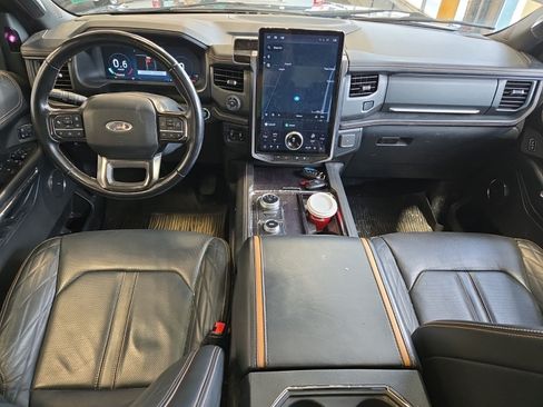 Used 2022 Ford Expedition Max Platinum AWD/4WD image 11