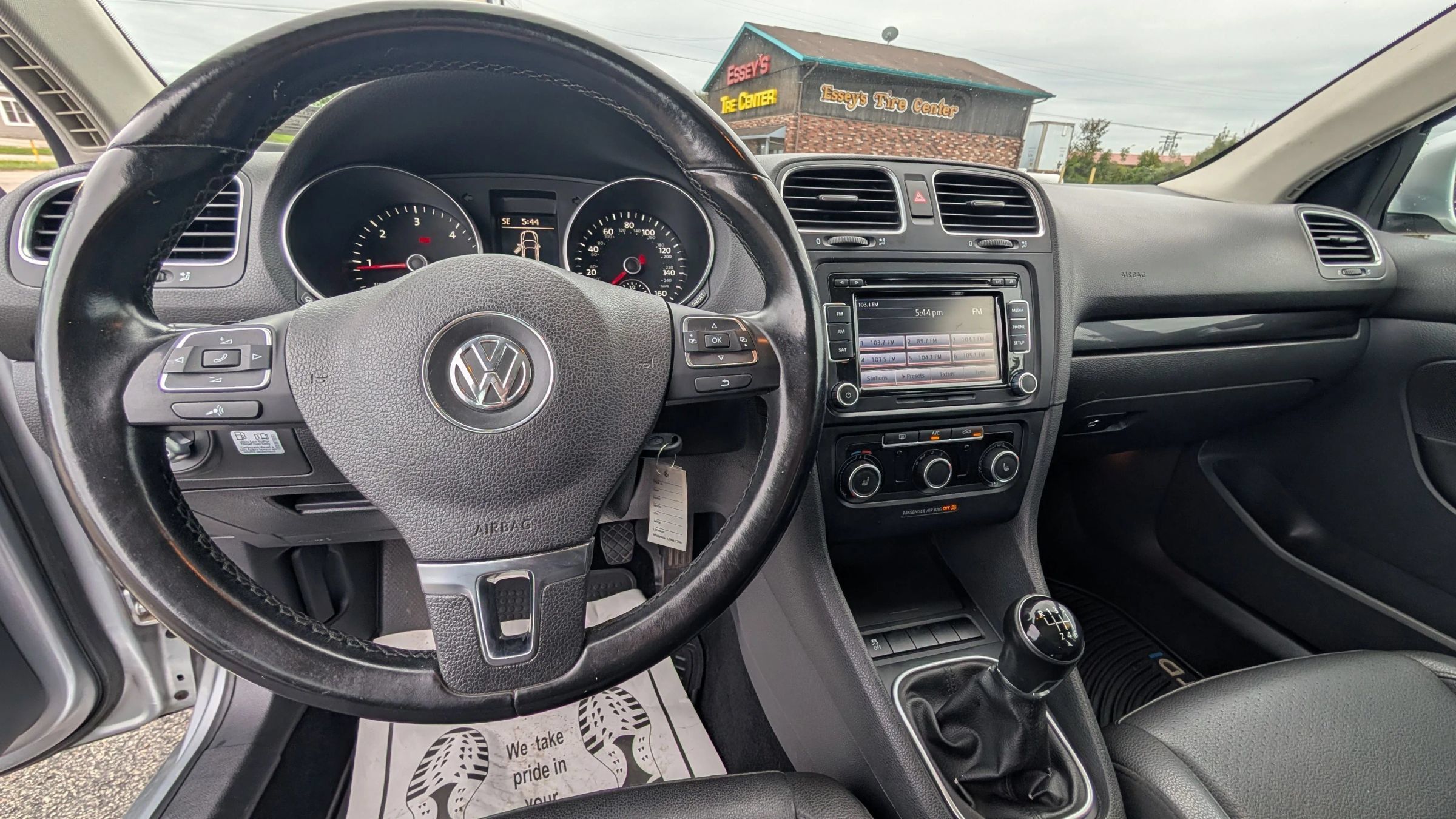 Used 2014 Volkswagen Jetta TDI FWD image 14