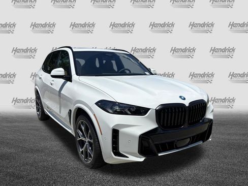 New 2026 BMW X5 xDrive50e w/ M Sport Package AWD/4WD image 2