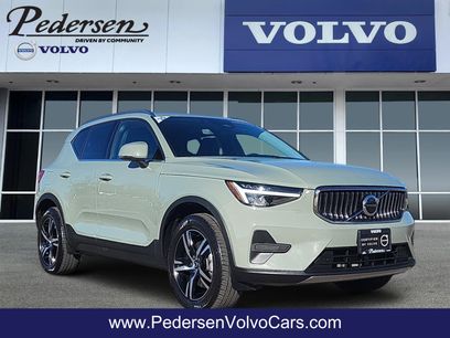 Certified 2025 Volvo XC40 B5 Core