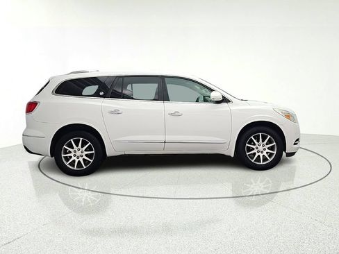 Used 2017 Buick Enclave Convenience FWD image 8