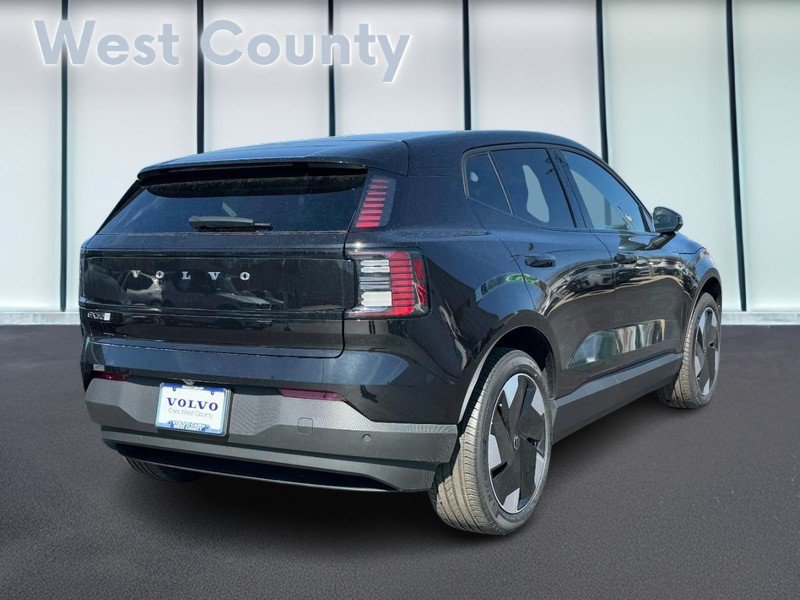 New 2026 Volvo EX30 Plus w/ Protection Package RWD image 3