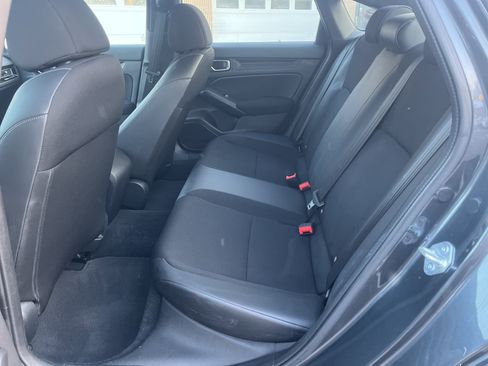 Used 2023 Honda Civic Sport image 28