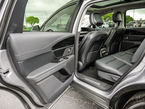 New 2026 Lincoln Nautilus Reserve w/ Jet Appearance Package image 25