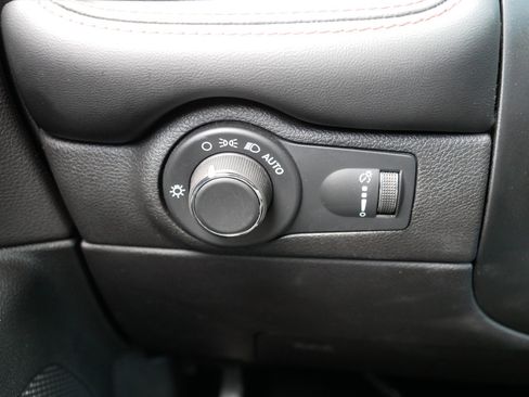 Certified 2024 Dodge Durango GT image 26